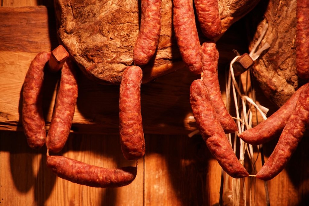 sausages, food, market, smoked, salami, bacon, meat, sausages, salami, salami, salami, salami, salami, bacon, bacon, bacon